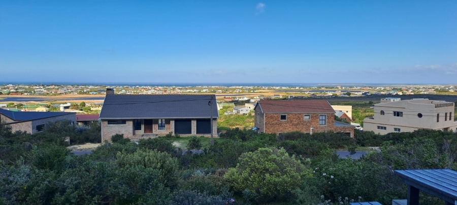 To Let 3 Bedroom Property for Rent in Bettys Bay Western Cape